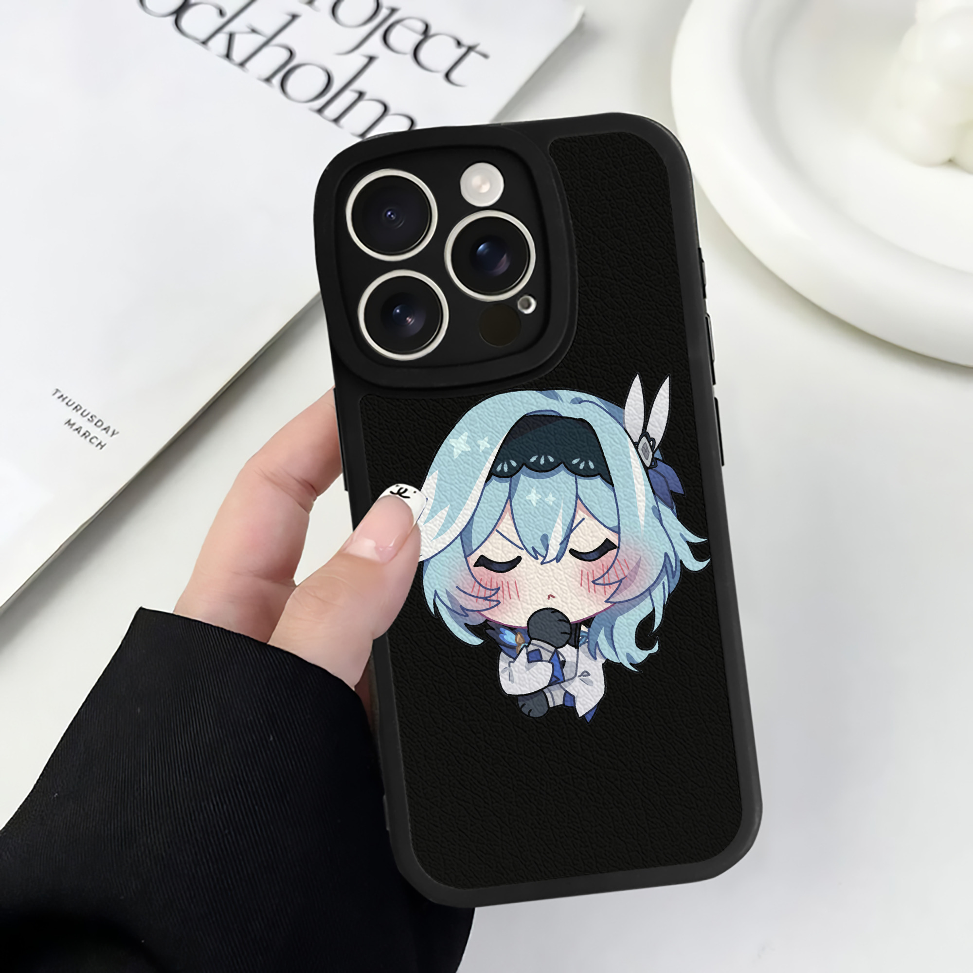 げんし神 优菈 ゆうら genshin Yūra 【iPhone 16シリーズ対応】シリコンスマホケース（レザー調） 材質：シリコン